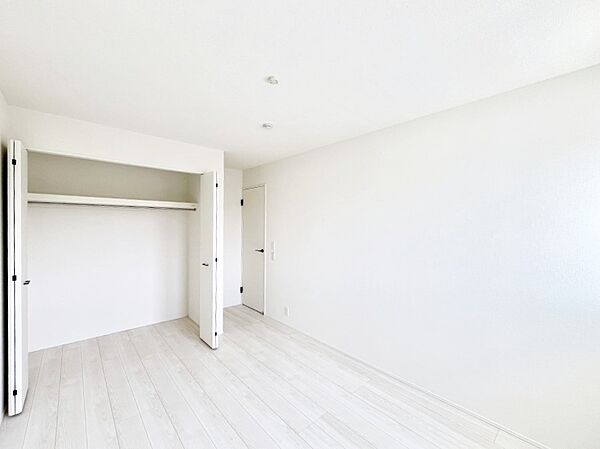 寝室を拡大表示