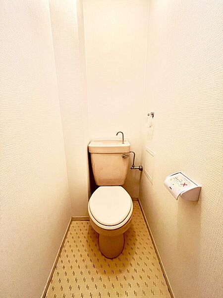 トイレを拡大表示