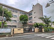 中学校 640m 松戸市立第三中学校