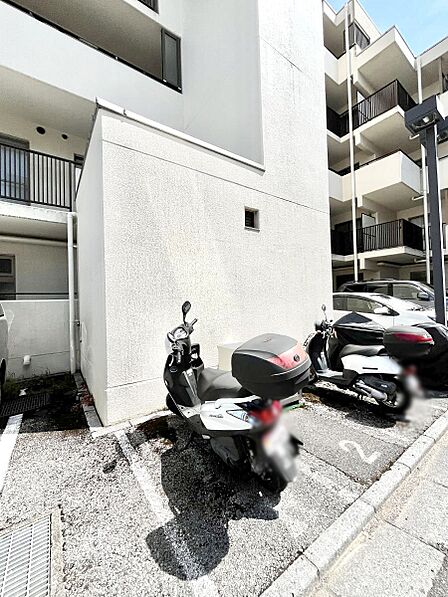 バイク置き場