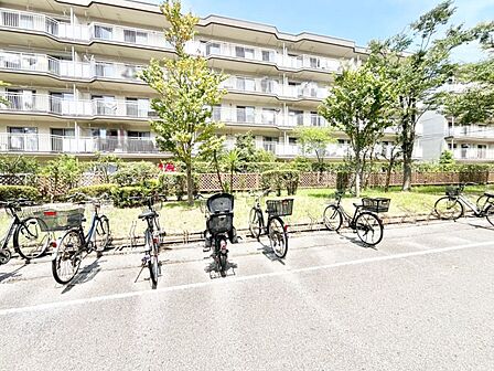 自転車置き場（空き状況は都度ご確認ください）