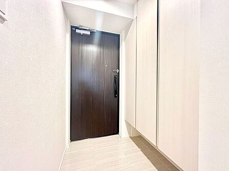 家族の帰宅やお客様をあたたかく迎える玄関
