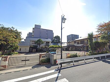 幼稚園・保育園 1400m 学校法人尾形学園 翠幼稚園