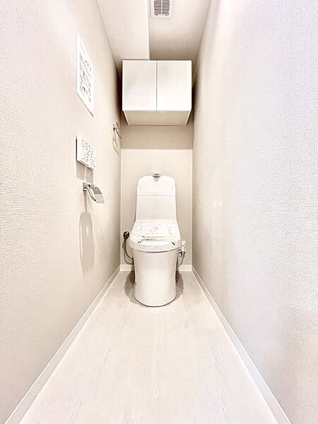 トイレを拡大表示