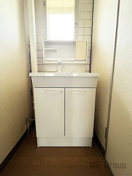 シンプルでスタイリッシュなデザインです。