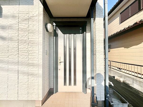 玄関を拡大表示