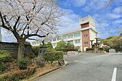 みやき町立北茂安中学校 1040m