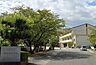周辺：筑後市立羽犬塚小学校 650m
