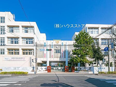 川口市立青木中学校（1100m）