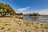 周辺：出羽公園（1190m）