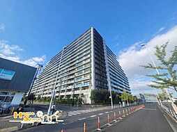 グランセンス吉川美南ステーションコート B