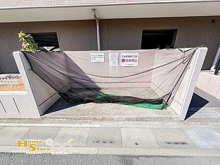 敷地内ごみ置き場もきれいに管理されています