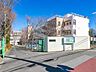 周辺：川口市立小谷場中学校（890m）