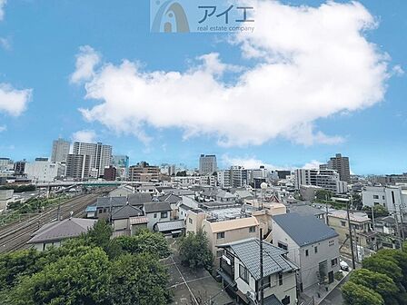 空を近くに感じられる眺望を楽しめます