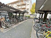 セキュリティ面にも配慮した駐輪場がございます
