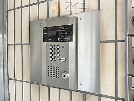 共働きや留守の多いご家族も安心の充実したセキュリティ
