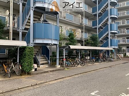 駐輪場です
