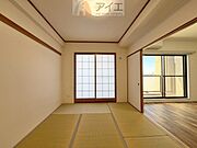 子育て家族に嬉しい、自然素材の優しい住まい