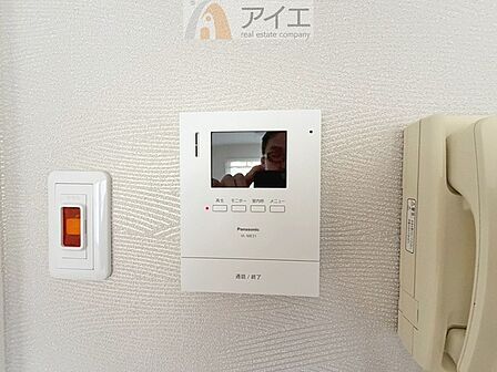 共働きや留守の多いご家族も安心の充実したセキュリティ