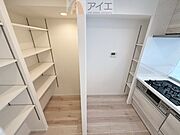 豊富な収納スペースですっきりとした暮らしを