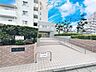 エントランス：共用部の清掃・修理は管理員が実施