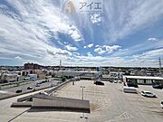 空を近くに感じられる眺望を楽しめます