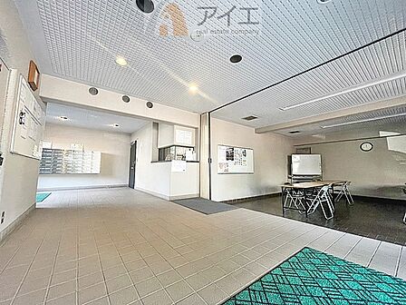 共用部の清掃・修理は管理員が実施