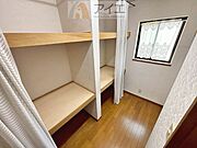 豊富な収納スペースですっきりとした暮らしを