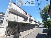 友人を呼びたくなるリノベーション済みのきれいな住まいです