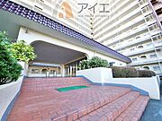 溢れる陽光でご家族の笑顔も輝く住まい