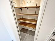 家族の履物が全部しまえるワイドな玄関収納