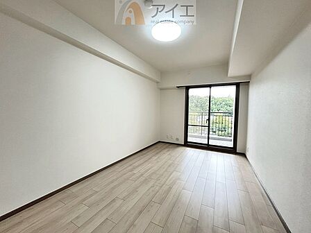 風通しが良く、開放感あふれるお部屋です