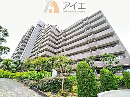 友人を呼びたくなるリノベーション済みのきれいな住まいです