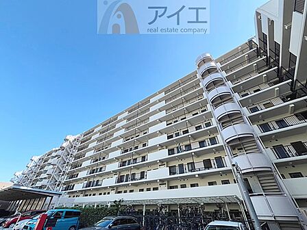 溢れる陽光でご家族の笑顔も輝く住まい