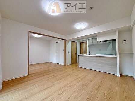 溢れる陽光でご家族の笑顔も輝く住まい