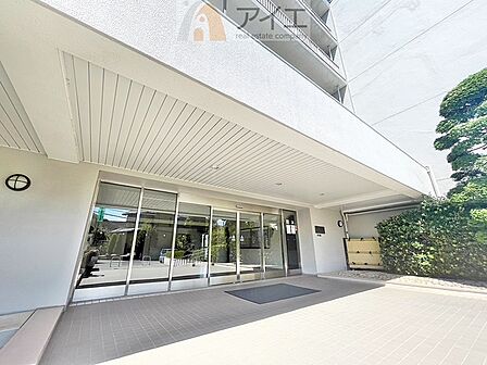 共用部の清掃・修理は管理員が実施