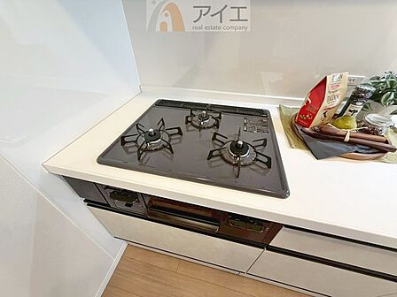 【施工例】パンづくりやパーティ、大勢でお料理するのに大活躍