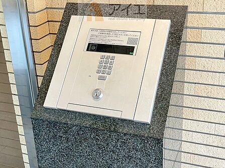 共働きや留守の多いご家族も安心の充実したセキュリティ