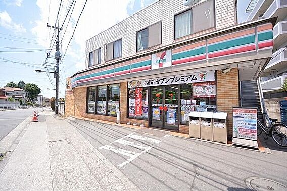 セブンイレブン...