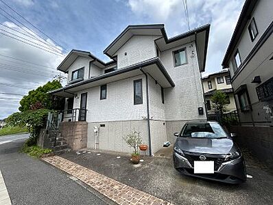 外観:積水ハウス施工の中古戸建、土地面積199.65m2、建物面積153.34m2、4SLDK、軽量鉄骨造、室内ハウスクリーニング施工。白蟻点検。 外観:積水ハウス施工の中古戸建、土地面積199.65m2、建物面積153.34m2、4SLDK、軽量鉄骨造、室内ハウスクリーニング施工。白蟻点検。