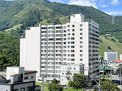 外観：マンション外観