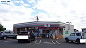 セブンイレブン　東陵町店 890m