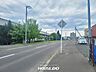 外観：前面道路含む現地写真