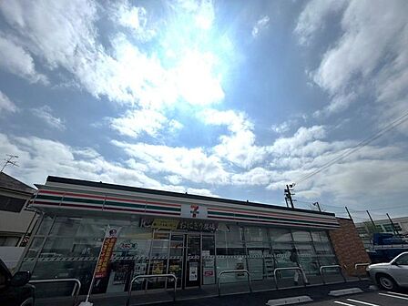 セブン-イレブン 島本高浜店 500m