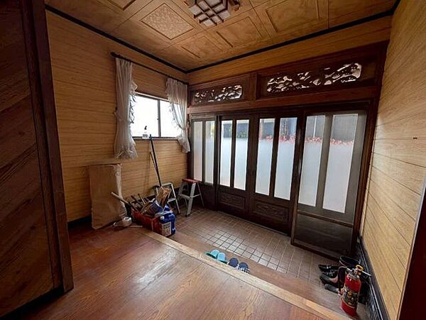 玄関