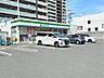 周辺：ファミリーマート 福岡箱崎公園前店 550m