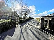 須恵町立　須恵東中学校 1400m