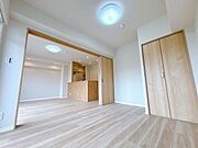 開放感のある広いLDK！家具やインテリアの配置も楽しめます。