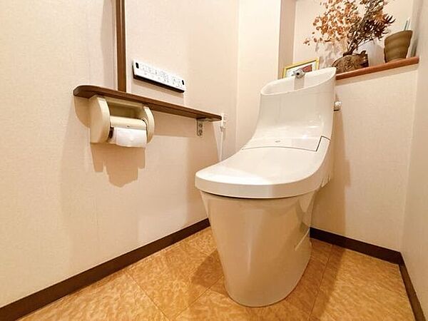 トイレを拡大表示