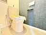 トイレ：ウォシュレット付きトイレです。